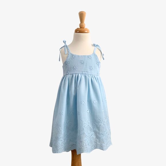 NWT Pretty Girls Sun Dress Eyelet Lace Embroidery Bohemian Spring Sky Blue 2T - Picture 1 of 4